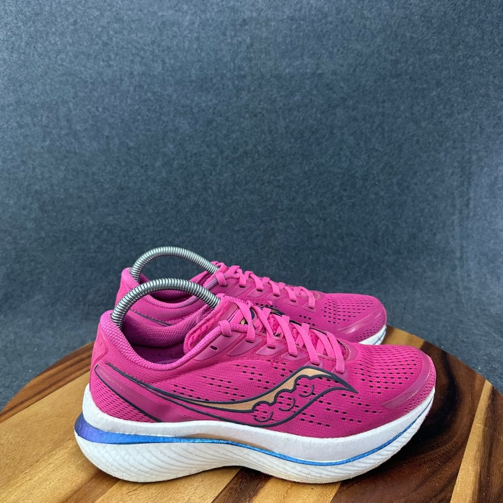 Saucony Womens 9 Endorphin Speed 3 Pink Athletic Gym Road Running Shoe S10756-40